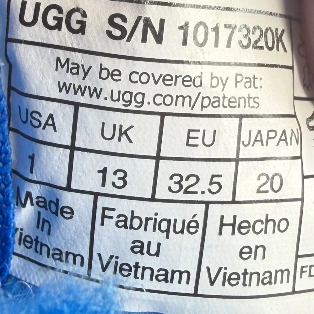 UGG authentic kids